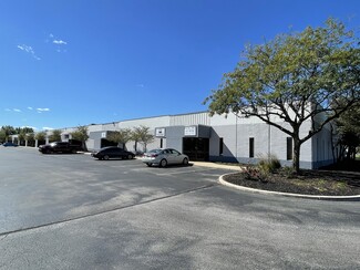 Plus de détails pour 7916-7968 Zionsville Rd, Indianapolis, IN - Industriel/Logistique à louer