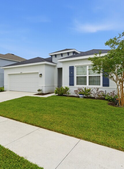 10579 SW Vasari Way, Port Saint Lucie, FL à vendre - Photo de l’immeuble – Image 3 sur 29
