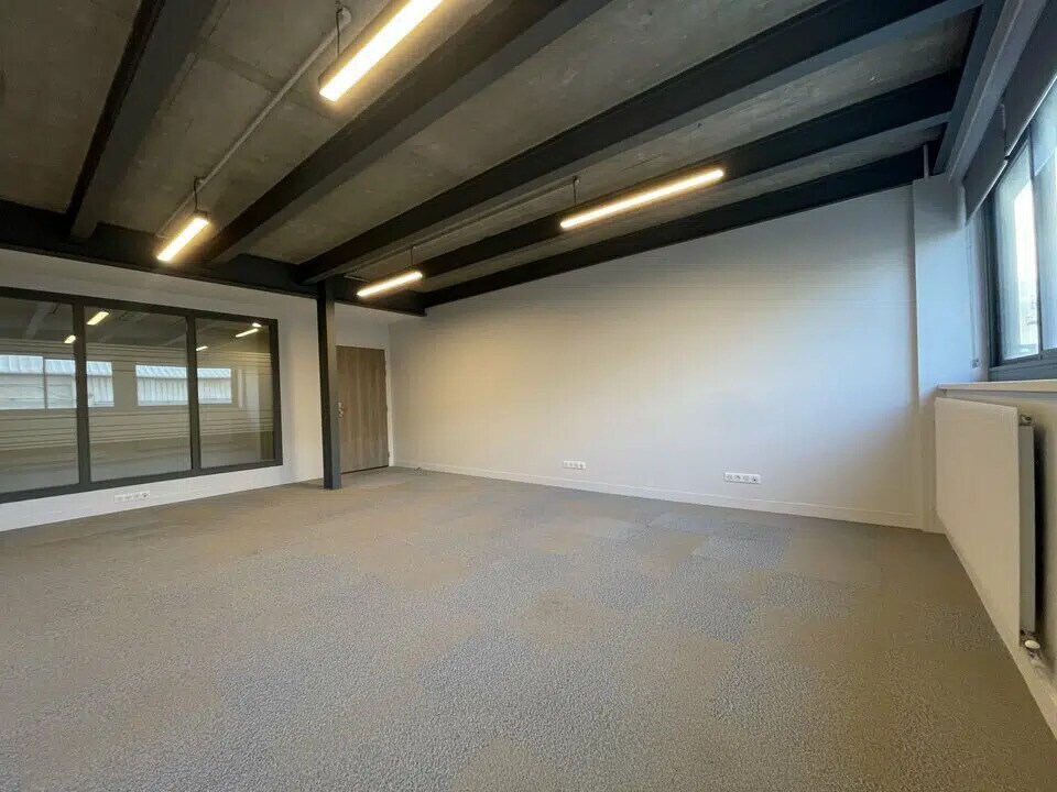 Bureau dans Le Havre à louer Photo de l’immeuble– Image 1 sur 2