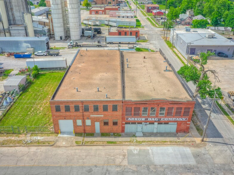 1144 NW 4th St, Oklahoma City, OK à vendre - Aérien – Image 2 sur 25