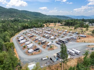 Plus de détails pour 25401 Redwood Hwy, Cave Junction, OR - Spécialisé à vendre