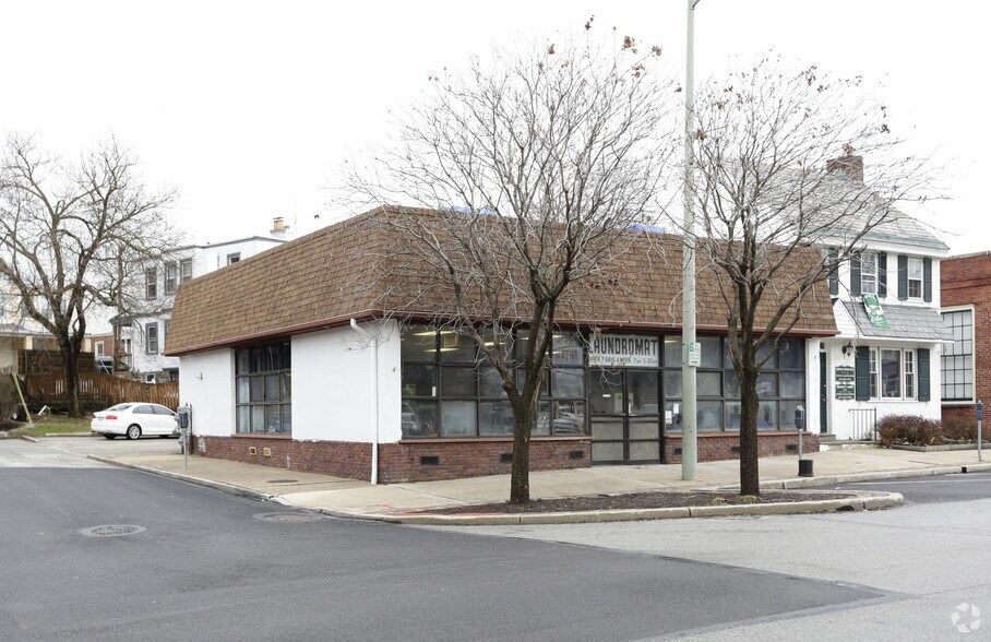 58 Rittenhouse Pl, Ardmore, PA à vendre - Photo de l’immeuble – Image 1 sur 15