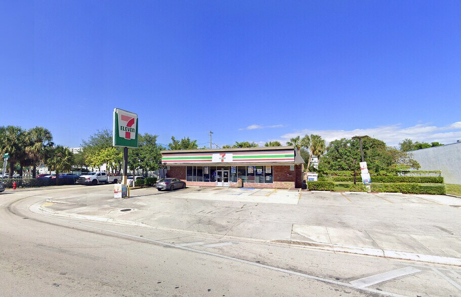 403 E Atlantic Blvd, Pompano Beach, FL à vendre - Photo de l’immeuble – Image 3 sur 4