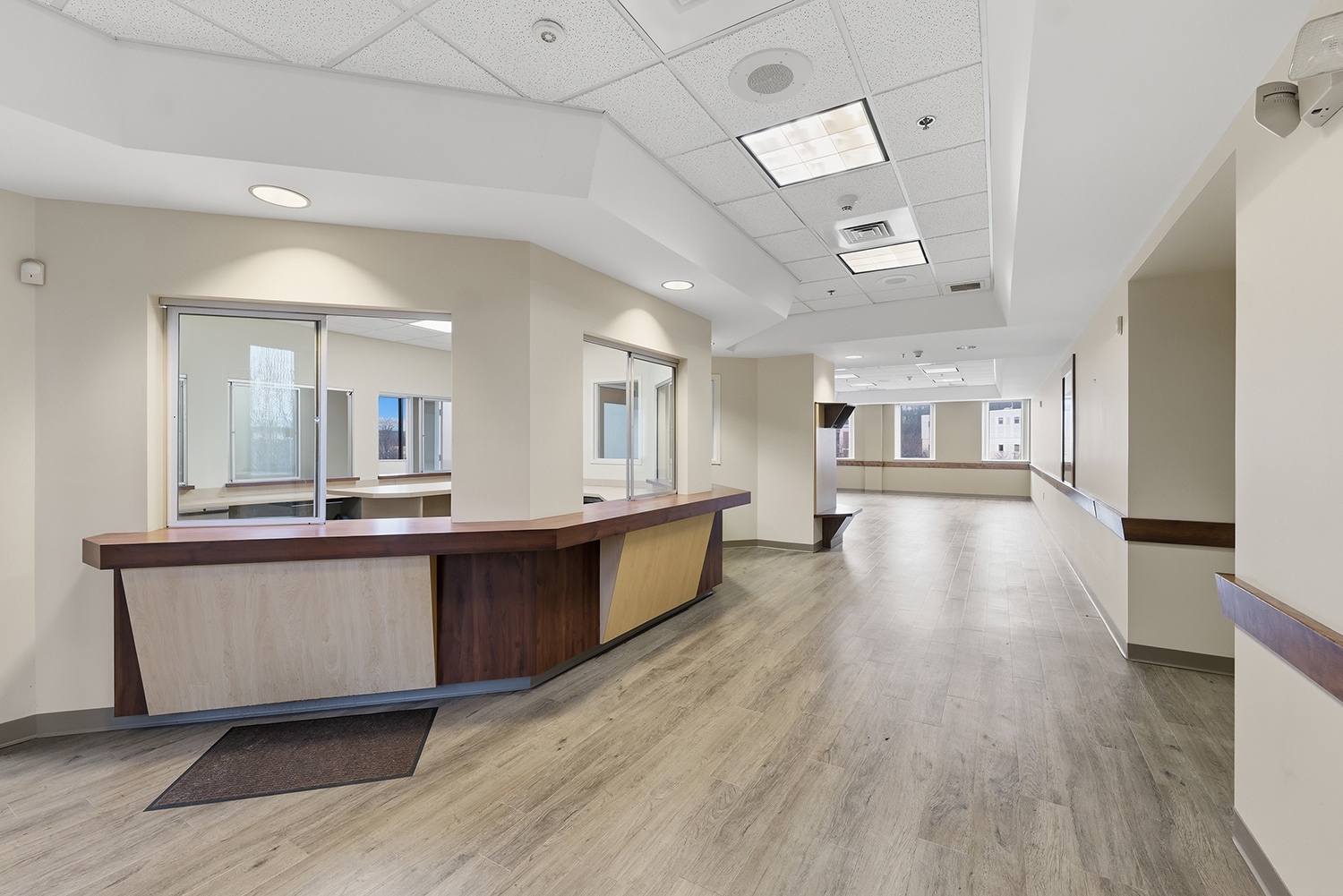 3550 Main St, Springfield, MA à louer Photo intérieure– Image 1 sur 11