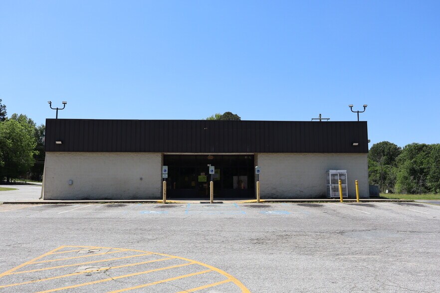 274 E Savannah St, Calhoun Falls, SC à vendre - Photo de l’immeuble – Image 2 sur 6