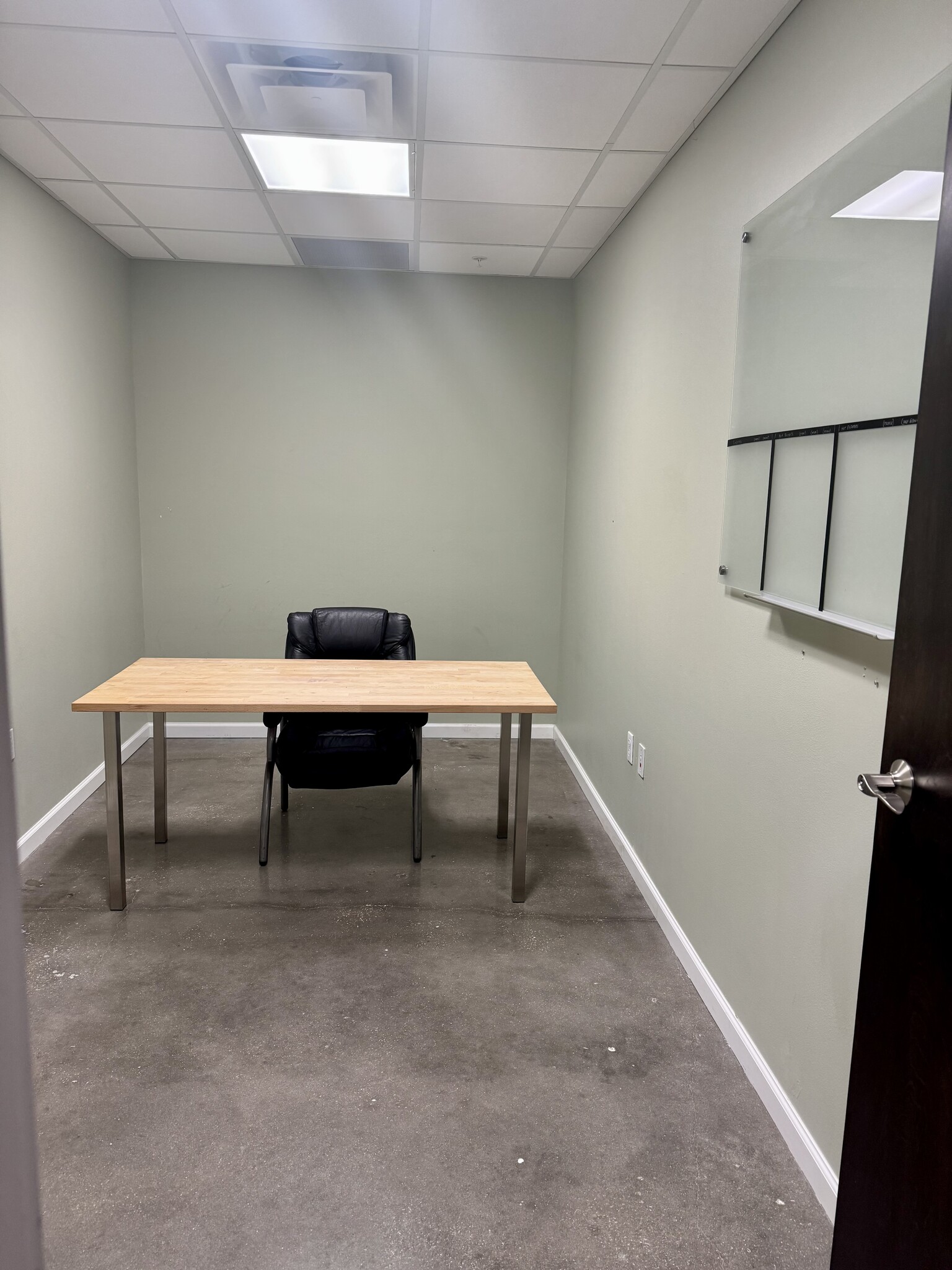 1680 Fruitville Rd, Sarasota, FL à louer Photo intérieure– Image 1 sur 1