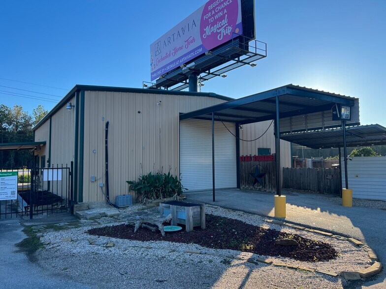 17111 Highway 242, Conroe, TX à louer - Photo de l’immeuble – Image 3 sur 26