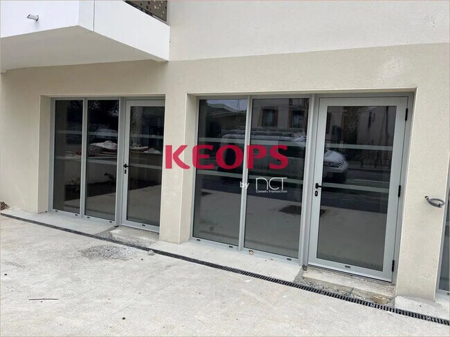 Plus de détails pour Local commercial à vendre