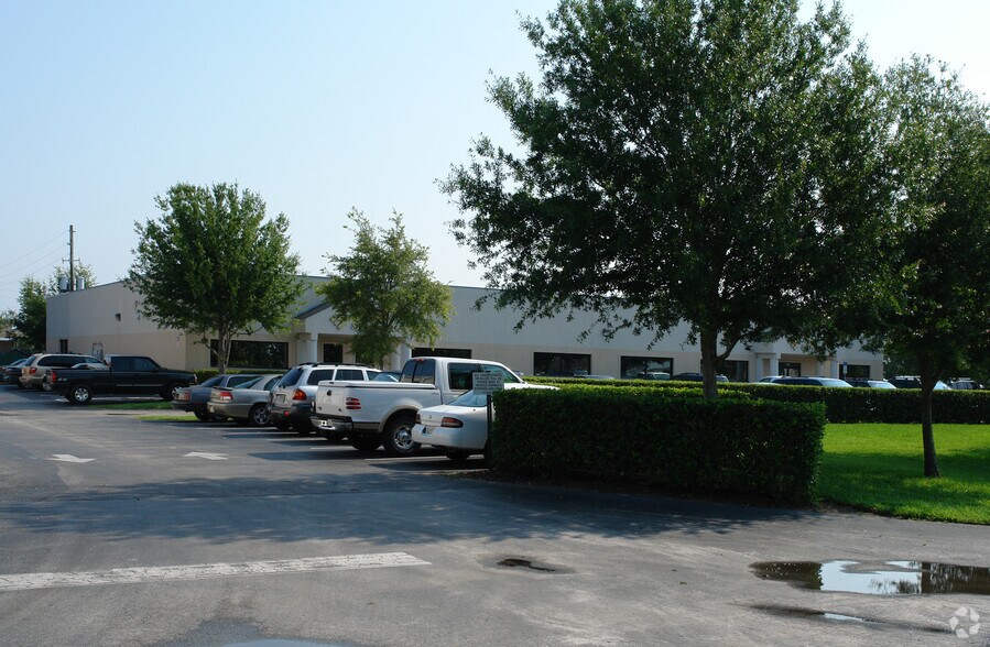 260 Hunt Park Cv, Longwood, FL à louer - Photo de l’immeuble – Image 3 sur 6