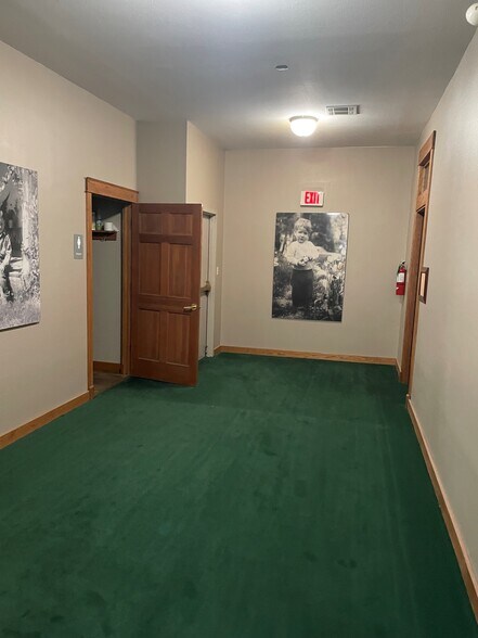 419 W Broadway St, Muskogee, OK à louer - Photo de l’immeuble – Image 3 sur 11
