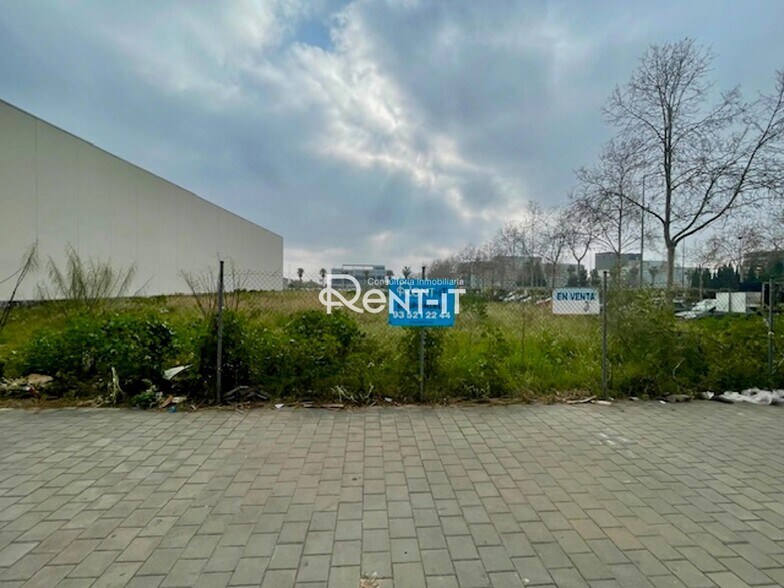 Terrain dans Viladecans, Barcelona à vendre - Photo de l’immeuble – Image 2 sur 9