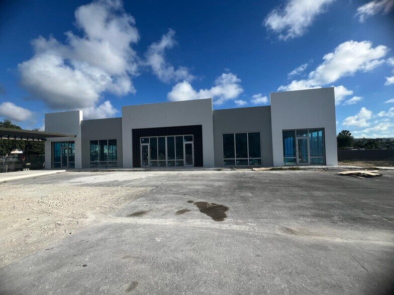 26755 S Dixie Hwy, Homestead, FL à louer - Photo de l’immeuble – Image 2 sur 15