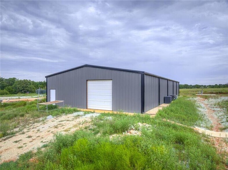 336241 E 980 Rd, Wellston, OK à vendre - Photo de l’immeuble – Image 3 sur 6