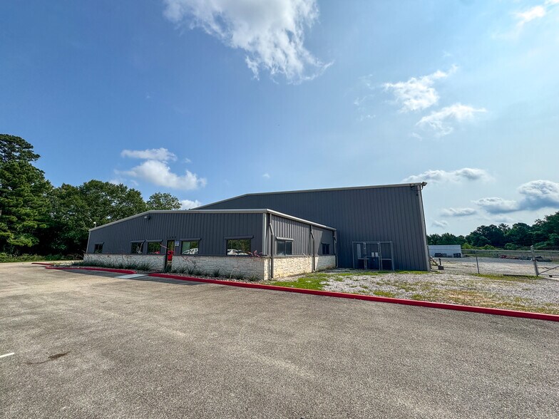 1294 FM 1656, Center, TX à louer - Photo de l’immeuble – Image 1 sur 11