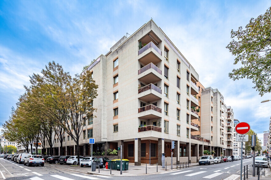 96-98 Rue Montgolfier, Lyon à louer - Photo de l’immeuble – Image 1 sur 9