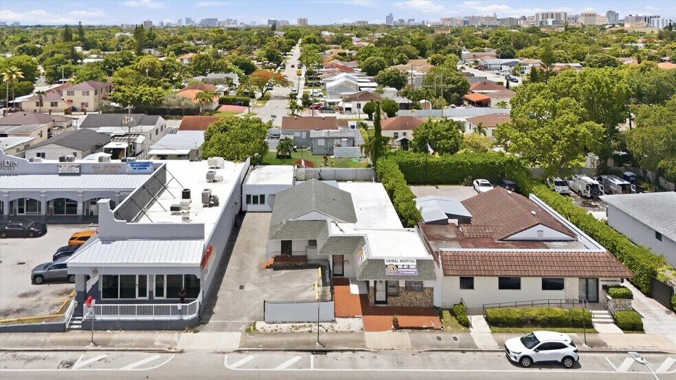 3240 NW 7th St, Miami, FL à vendre - Aérien – Image 3 sur 47