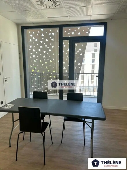 1206 Avenue Raymond Dugrand, Montpellier à louer - Photo de l’immeuble – Image 3 sur 12