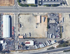 261 W Valley Blvd, Rialto, CA - Vue aérienne  vue de carte