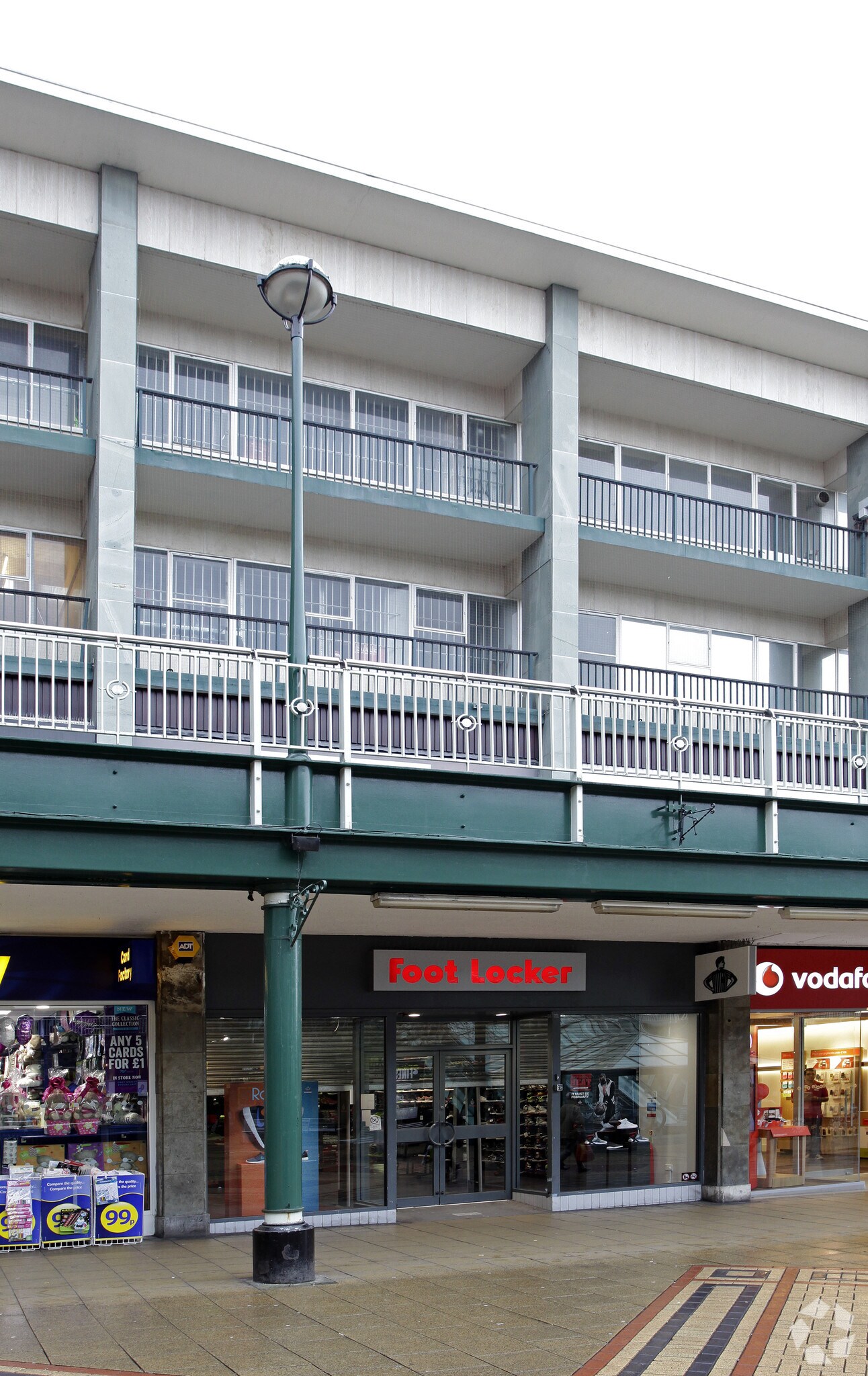 17-19 The Precinct, Coventry à vendre Photo principale– Image 1 sur 4