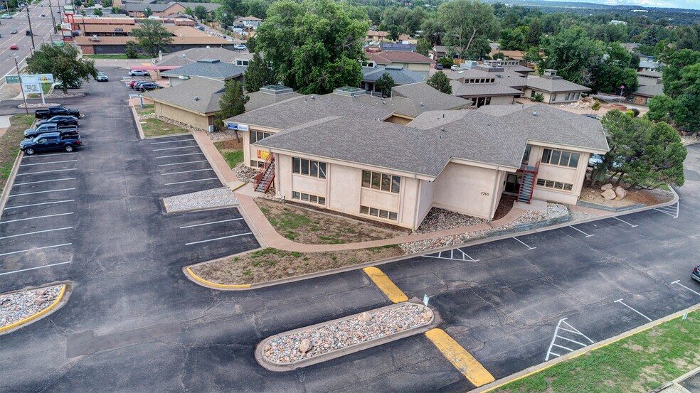 1765 S 8th St, Colorado Springs, CO à vendre - Photo de l’immeuble – Image 2 sur 18