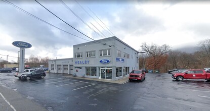 420 Fishkill Ave, Beacon, NY à louer Photo de l’immeuble– Image 1 sur 1