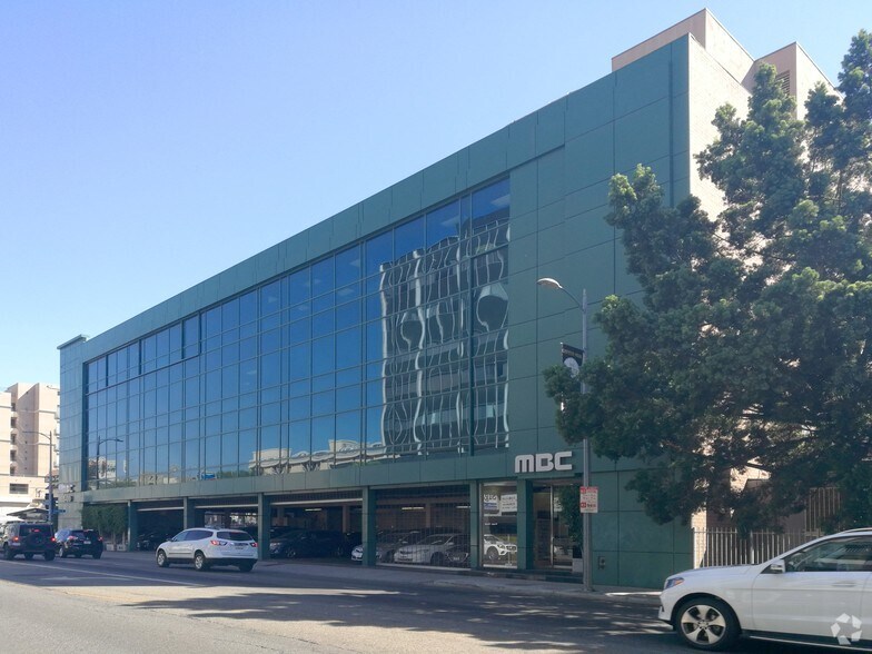 3400 W 6th St, Los Angeles, CA à louer - Photo principale – Image 3 sur 17