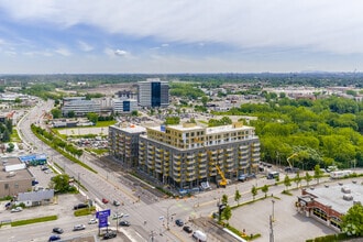 300 Boul Saint-Martin O, Laval, QC - Vue aérienne  vue de carte