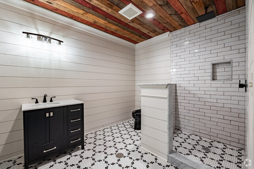 62 Macon St, Mcdonough, GA à louer - Photo intérieure – Image 2 sur 31