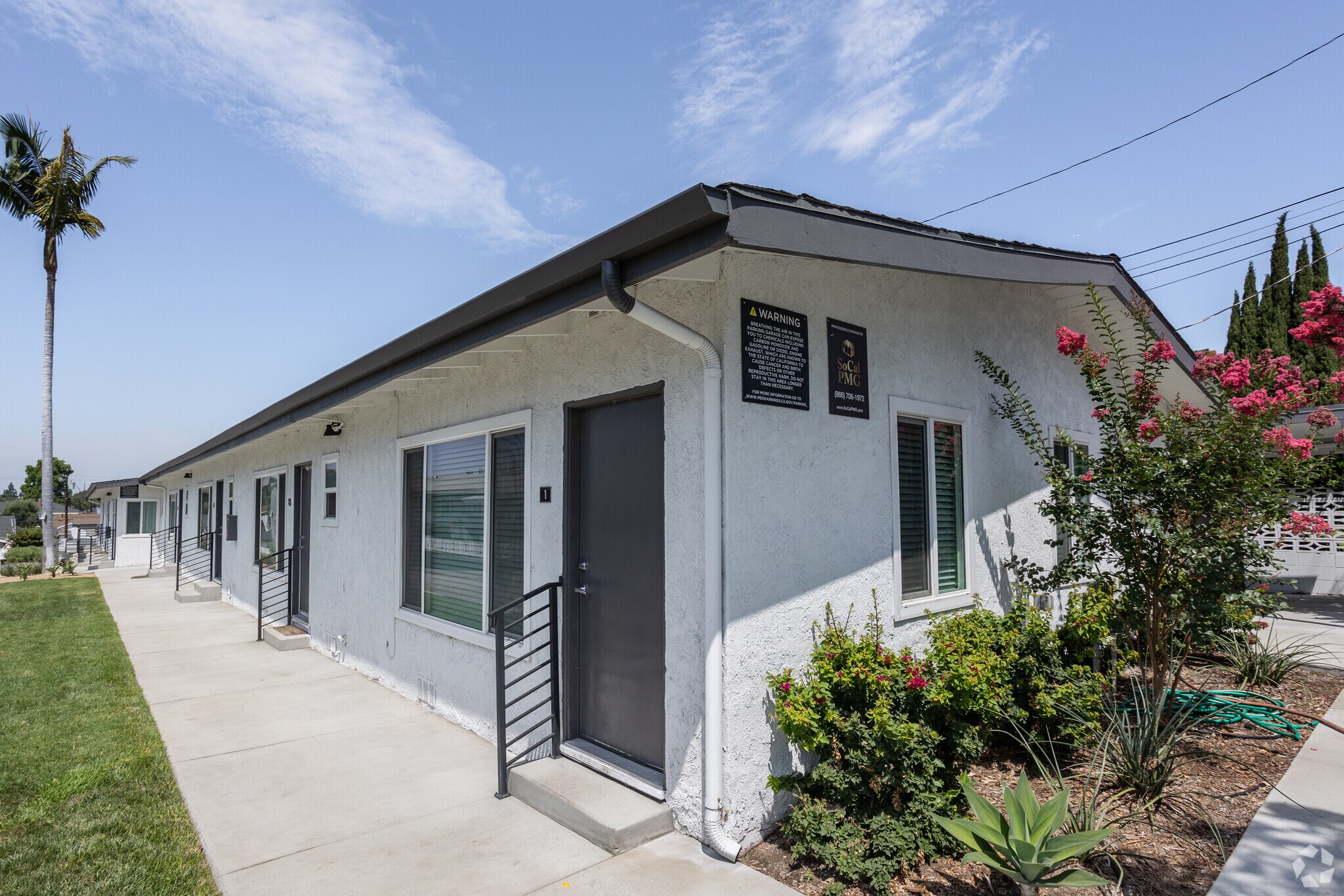 311 N Idaho St, La Habra, CA à vendre Photo principale– Image 1 sur 32