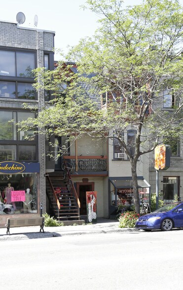 4320-4324 St Saint-Denis, Montréal, QC à vendre - Photo de l’immeuble – Image 2 sur 2