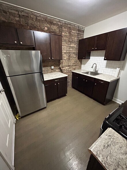 11327 S King Dr, Chicago, IL à vendre - Photo de l’immeuble – Image 2 sur 7