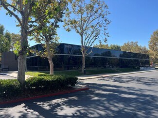 Plus de détails pour 20970 Warner Center Ln, Woodland Hills, CA - Bureau à vendre
