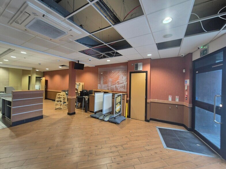 13 Banks Rd, Wirral à louer - Photo de l’immeuble – Image 2 sur 5