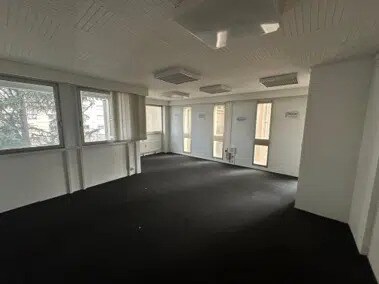 Bureau dans Saint-Étienne à vendre - Photo de l’immeuble – Image 2 sur 4