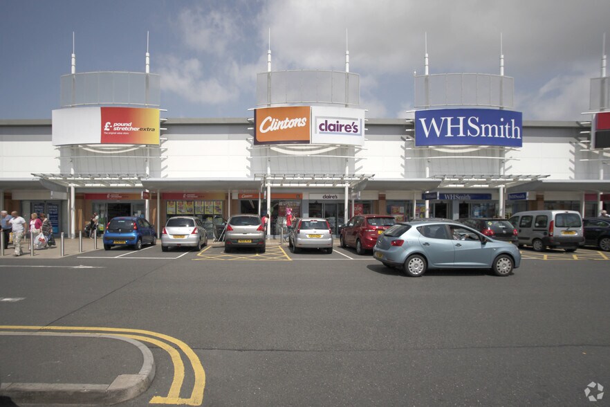 Mostyn St, Llanelli à louer - Photo de l’immeuble – Image 3 sur 21