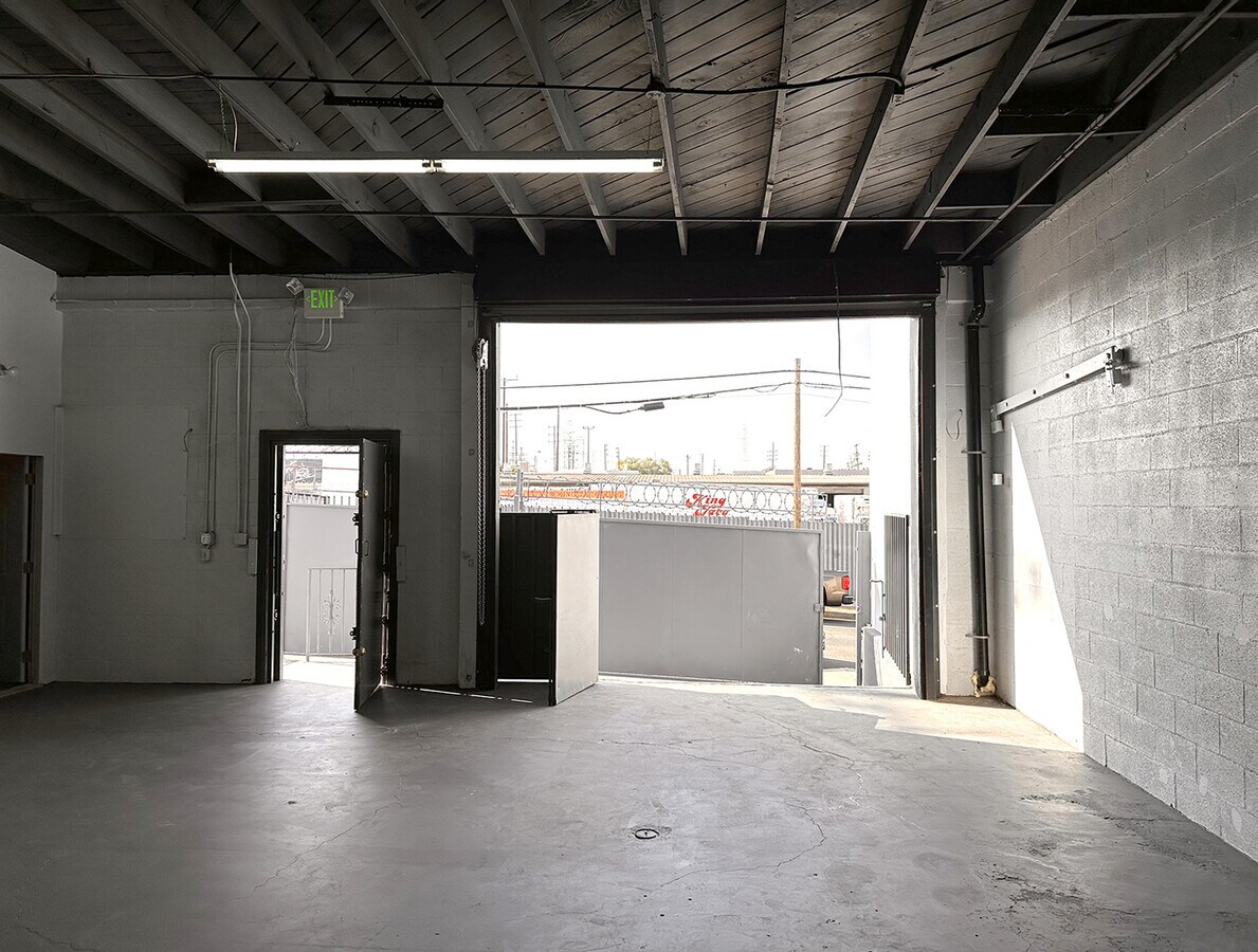 View Photo