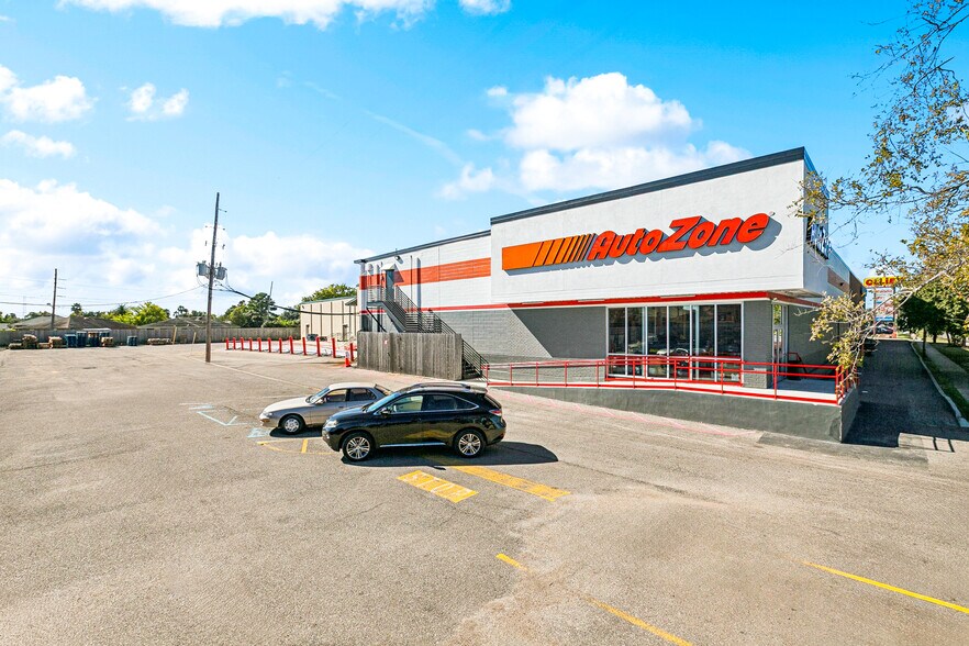 393-397 W Esplanade Ave, Kenner, LA à vendre - Photo de l’immeuble – Image 2 sur 9