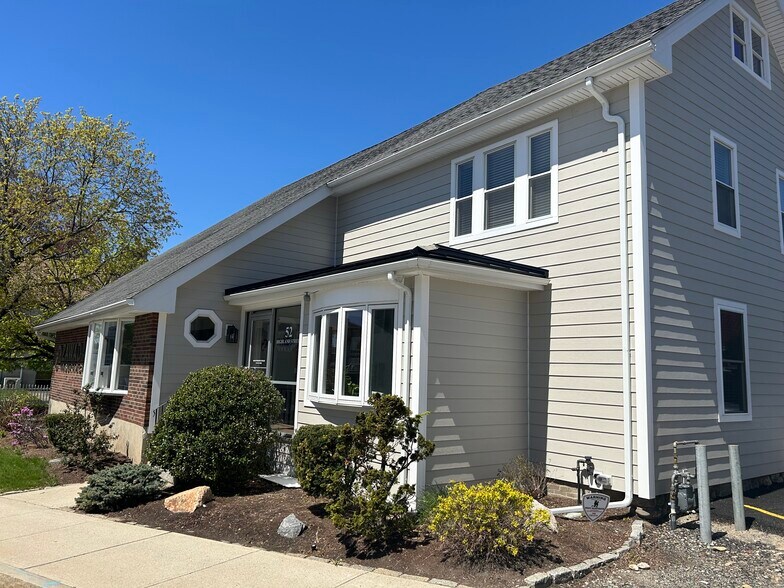 52 Highland St, Worcester, MA à louer - Photo de l’immeuble – Image 2 sur 15