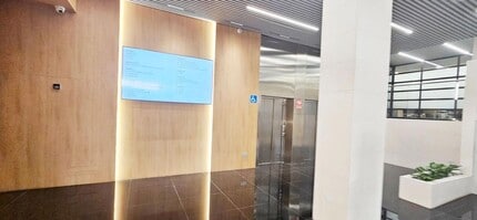 Bureau dans Madrid, Madrid à louer Photo intérieure– Image 2 sur 2