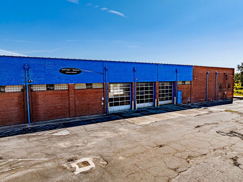 104 3rd St E, Tifton, GA à louer - Photo de l’immeuble – Image 3 sur 17