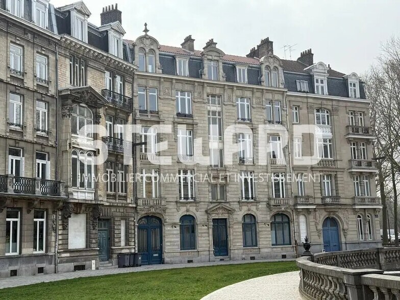 Local commercial dans Lille à louer - Photo de l’immeuble – Image 1 sur 17