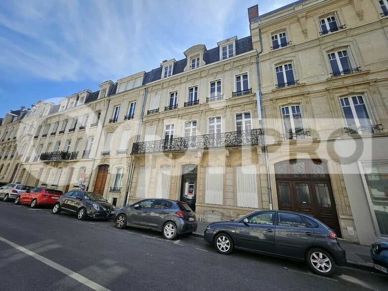 Local d'activités dans Reims à vendre - Photo de l’immeuble – Image 1 sur 12
