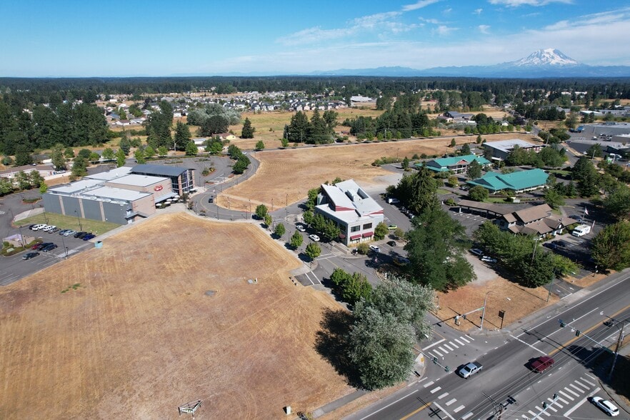 110-210 Prairie Park Ln SE, Yelm, WA à vendre - Photo de l’immeuble – Image 2 sur 4
