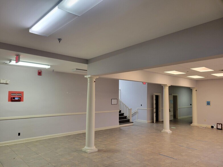 1087 Alice Ave, Memphis, TN à vendre - Photo intérieure – Image 2 sur 5