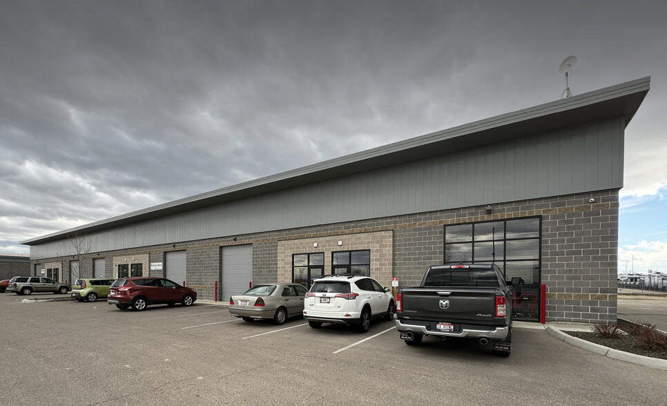 209 Phoenix Ln, Caldwell, ID à louer - Photo de l’immeuble – Image 1 sur 5