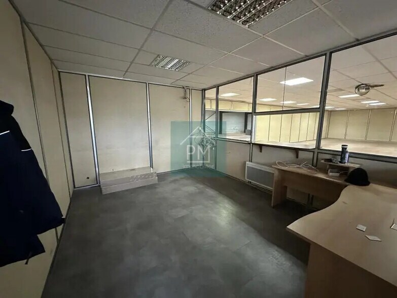 Local d'activités dans Feuquières-en-Vimeu à vendre - Photo intérieure – Image 3 sur 8