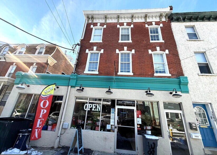 3862 Terrace St, Philadelphia, PA à louer - Photo principale – Image 1 sur 14