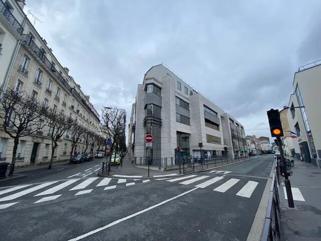 Bureau dans Vincennes à louer Photo de l’immeuble– Image 1 sur 6