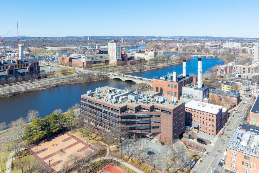 840 Memorial Dr, Cambridge, MA à louer - Aérien – Image 3 sur 3