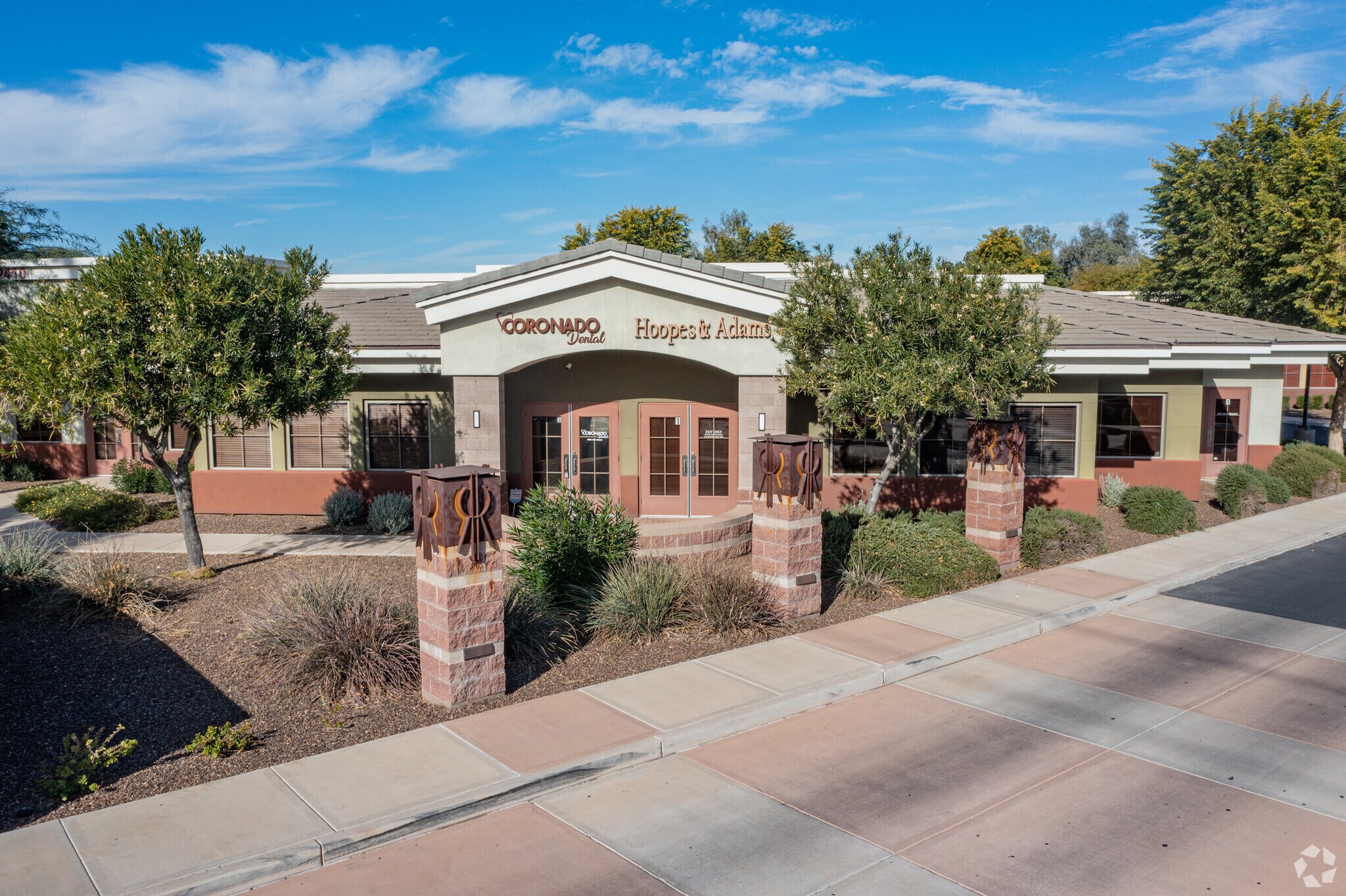 2410 W Ray Rd, Chandler, AZ à louer Photo de l’immeuble– Image 1 sur 13